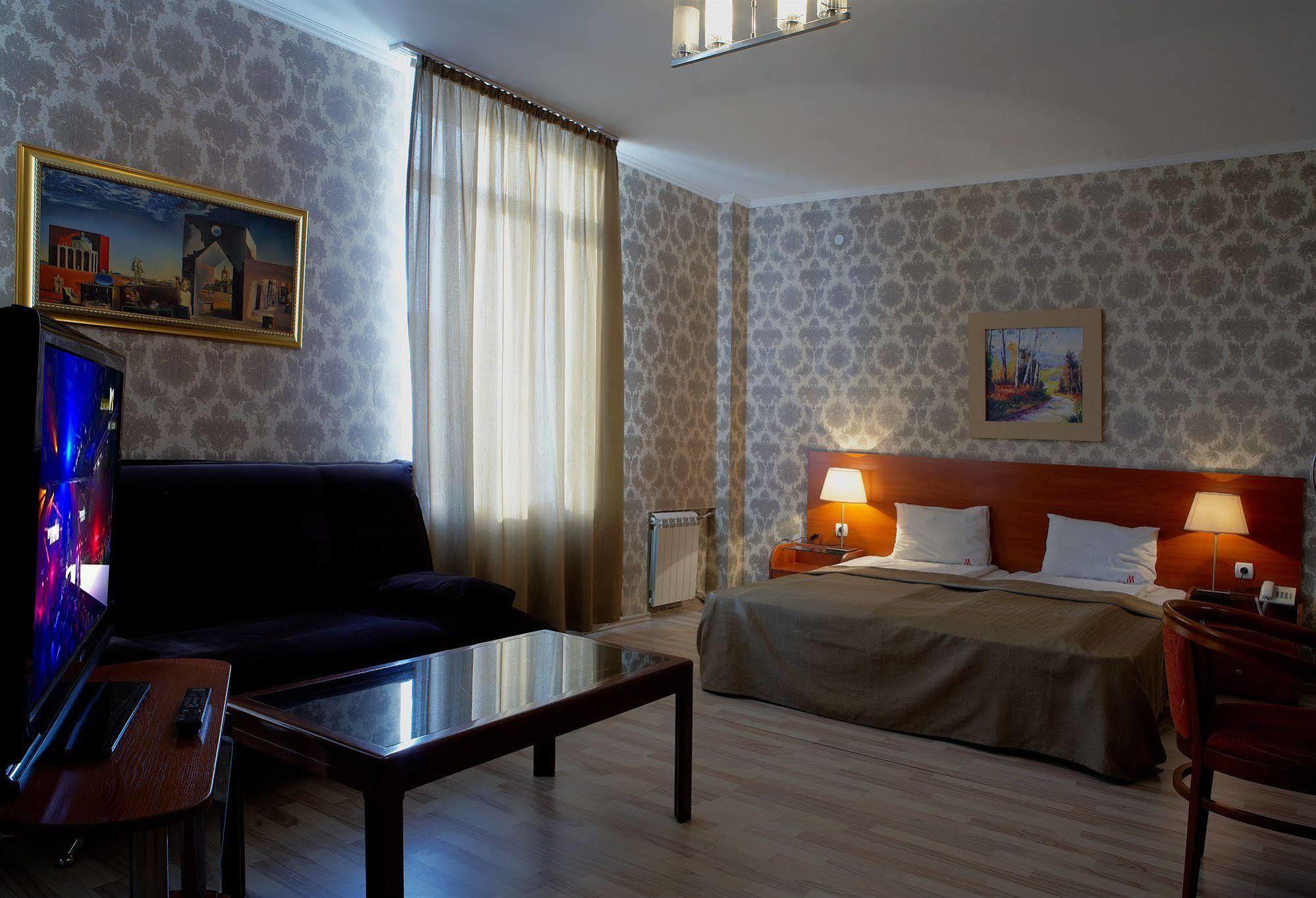 Maxim Boutique Hotel Sofia Buitenkant foto