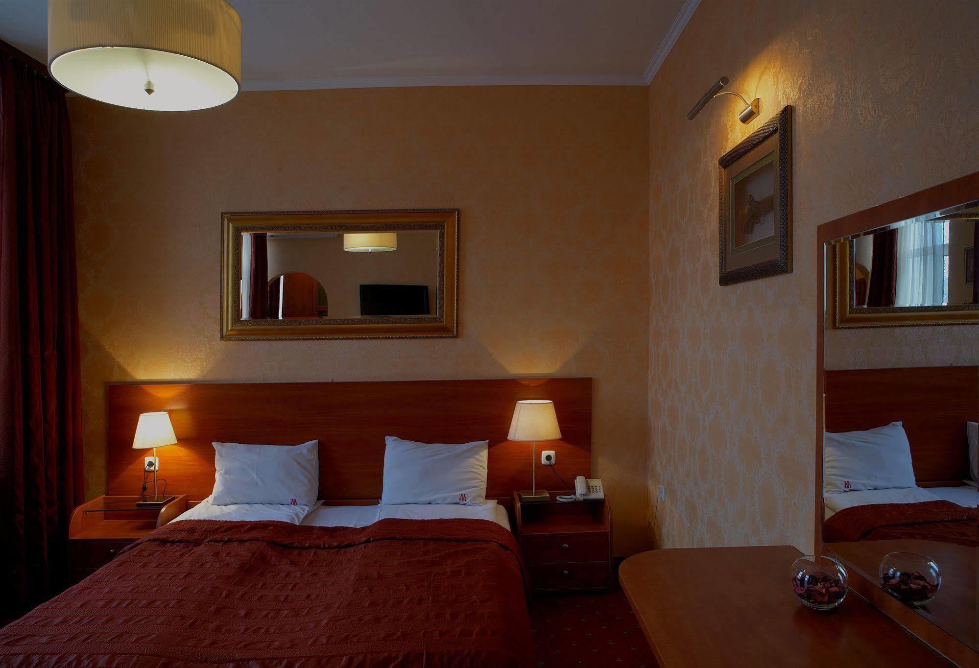 Maxim Boutique Hotel Sofia Buitenkant foto
