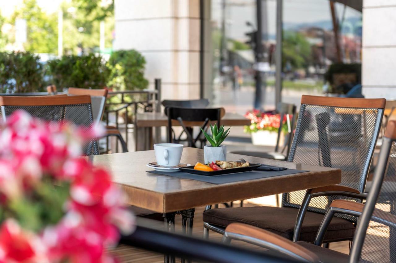 Maxim Boutique Hotel Sofia Buitenkant foto