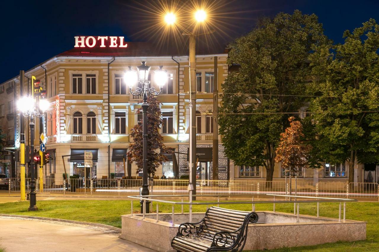 Maxim Boutique Hotel Sofia Buitenkant foto