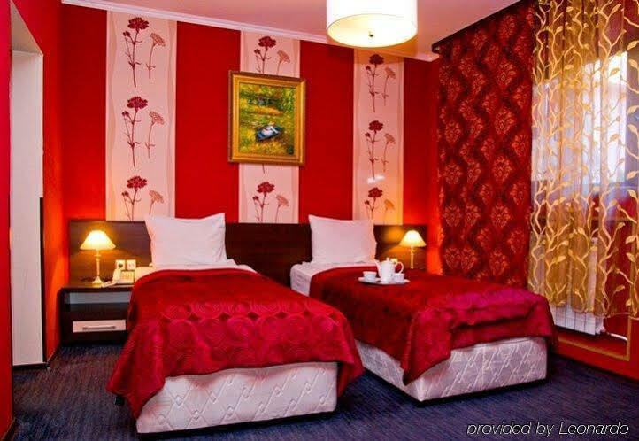 Maxim Boutique Hotel Sofia Buitenkant foto